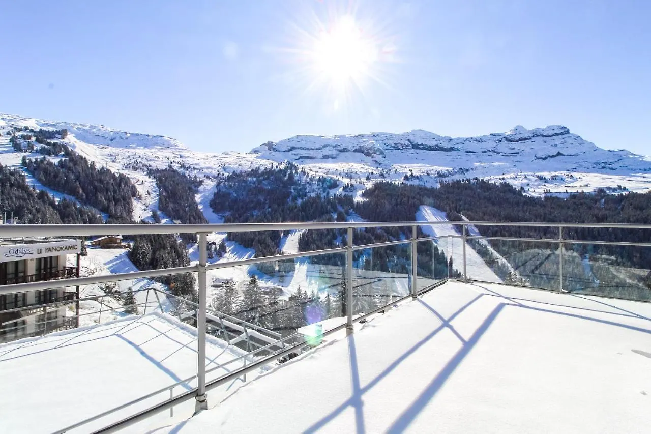 פליין Penthouse 3-Bedroom Apartment, Mountain Views, Large Terrasse, Piste Access